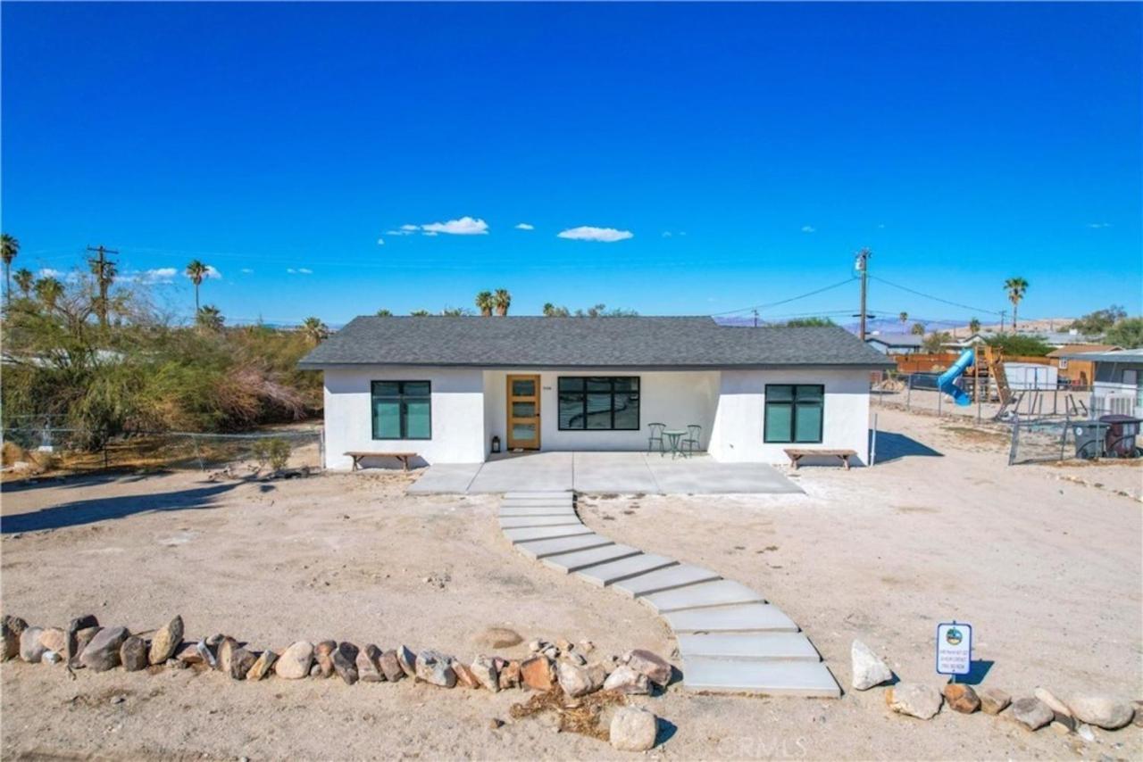 Cozy Fresh Desert Hideaway, 5 Mins To Joshua Tree Twentynine Palms Bagian luar foto