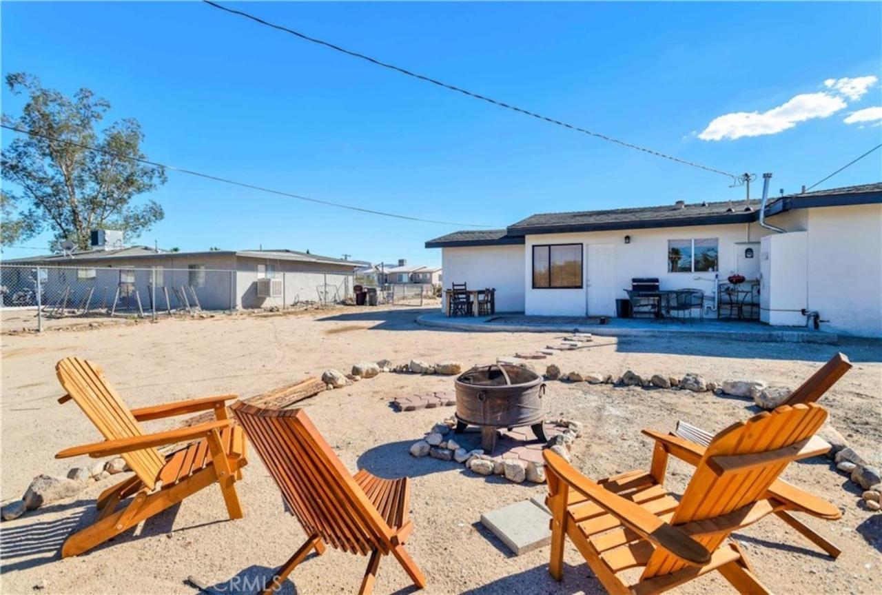 Cozy Fresh Desert Hideaway, 5 Mins To Joshua Tree Twentynine Palms Bagian luar foto