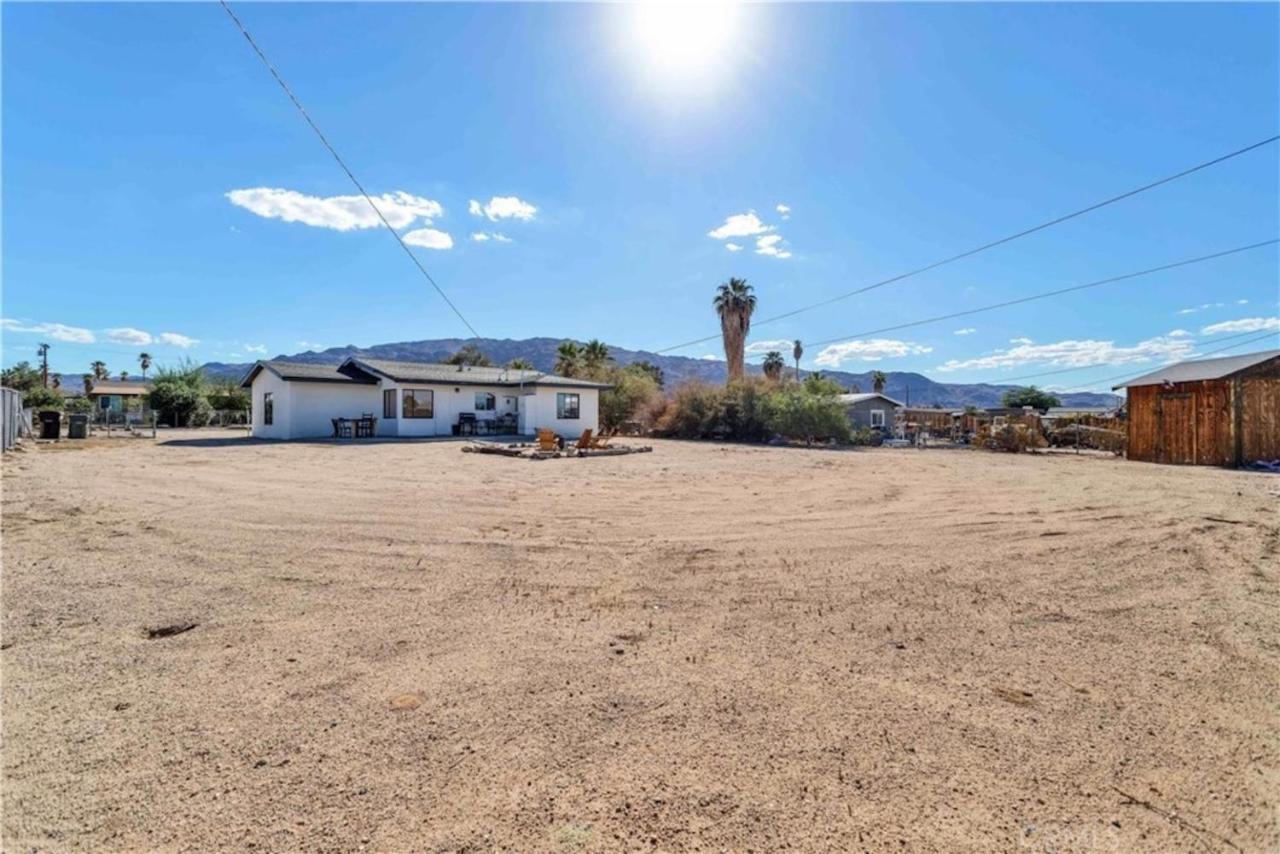 Cozy Fresh Desert Hideaway, 5 Mins To Joshua Tree Twentynine Palms Bagian luar foto